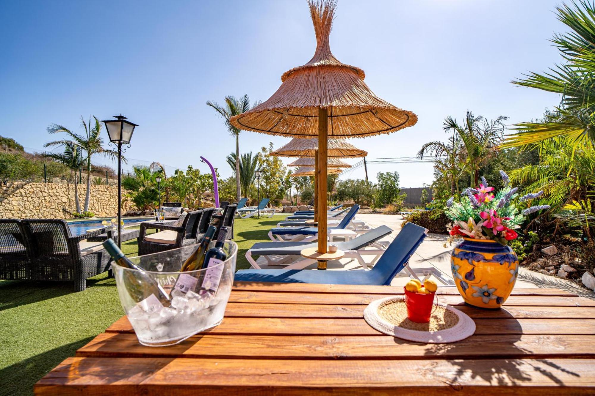 Villa Adelina En Turre, Almeria, Villa De Lujo Con Piscina Privada Cerca De Las Playas De Mojacar ภายนอก รูปภาพ