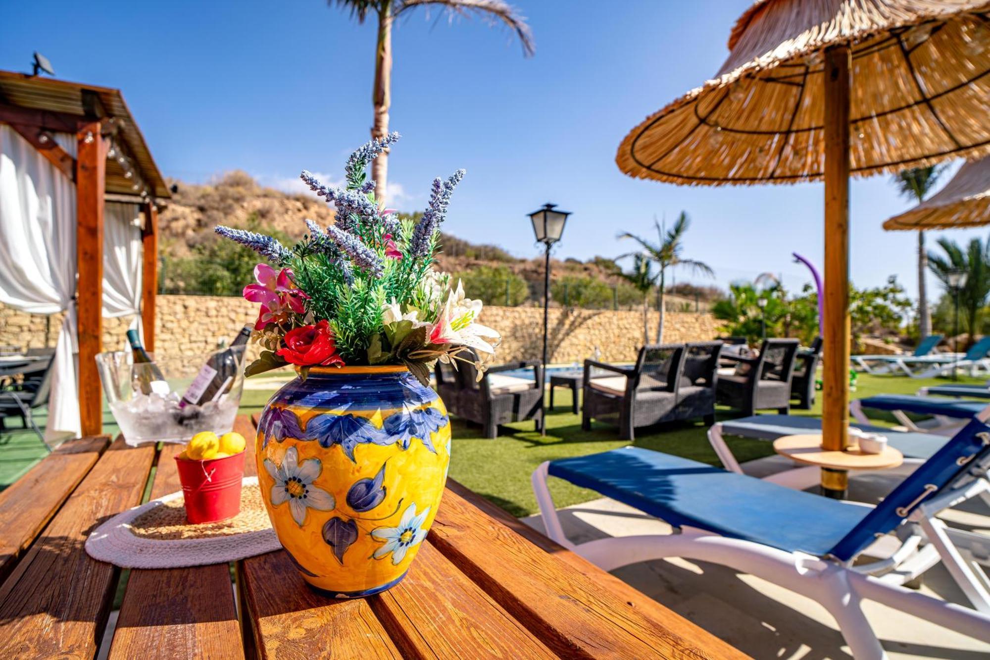 Villa Adelina En Turre, Almeria, Villa De Lujo Con Piscina Privada Cerca De Las Playas De Mojacar ภายนอก รูปภาพ